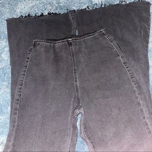 Black Jeggings🖤✔️🐝🐼📞